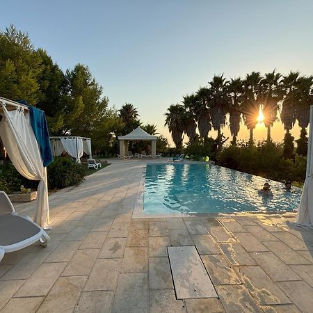 White Pool 7P Matino - Gallipoli 外观 照片
